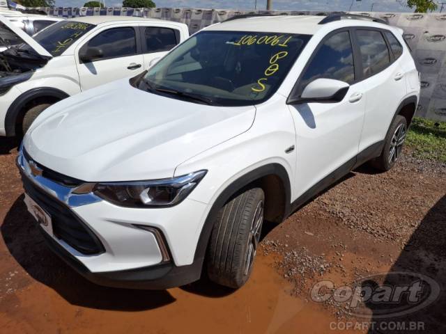 2025 CHEVROLET TRACKER 