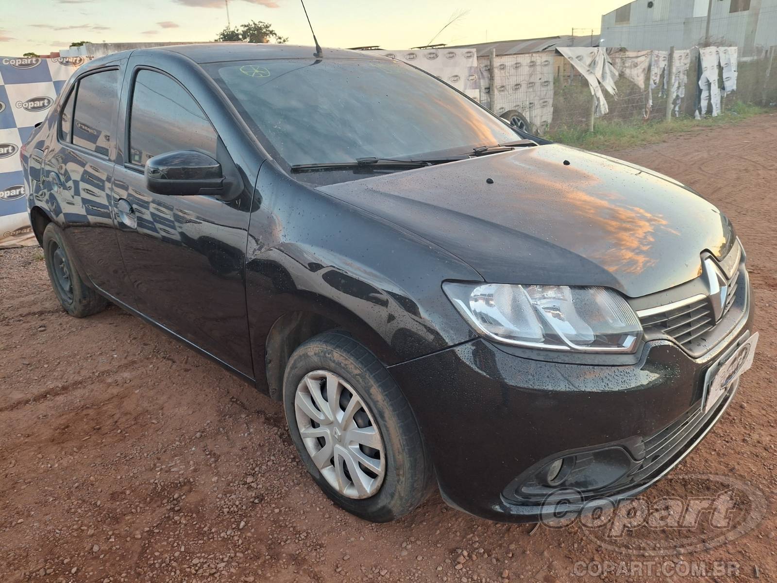Renault Logan 2016