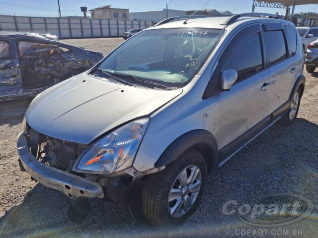2014 NISSAN LIVINA 