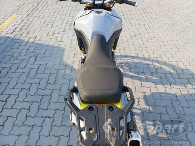 2025 SUZUKI V-STROM 
