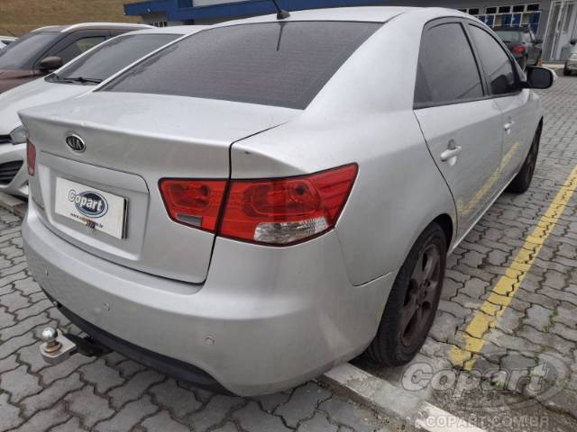 2010 KIA CERATO 