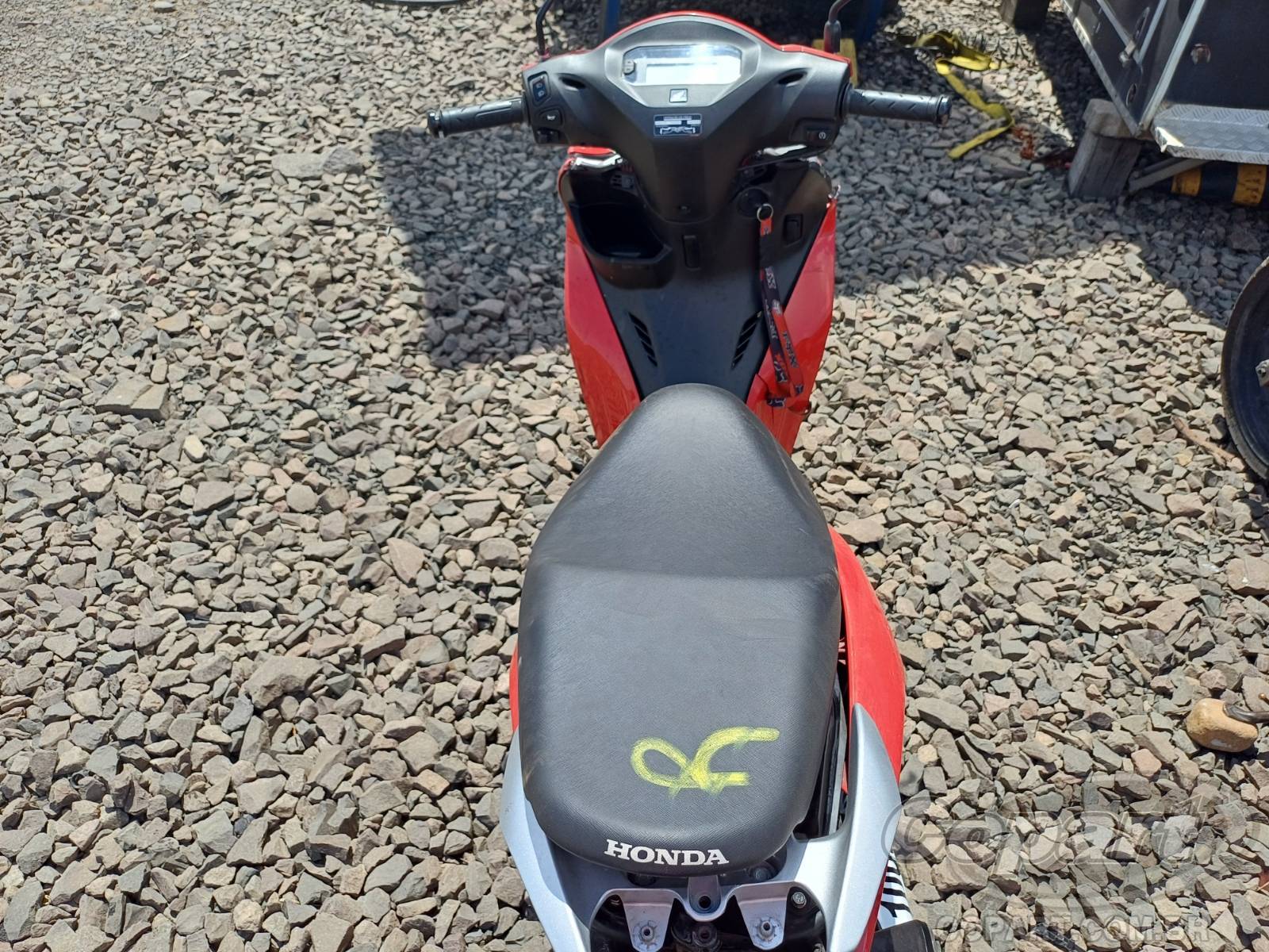 Foto 10 de 10: 2025 HONDA BIZ 125
