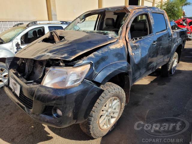 2014 TOYOTA HILUX CD 