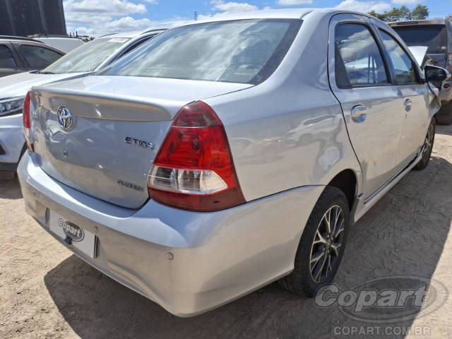 2017 TOYOTA ETIOS SEDA 