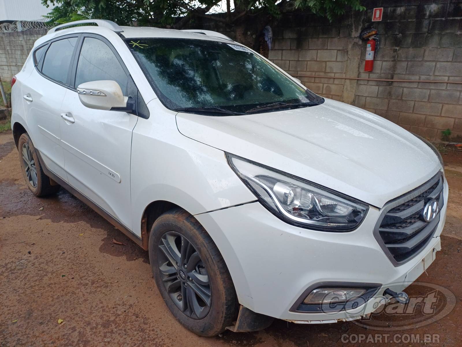 Veículo Hyundai IX35 Hyundai IX35 2.0 2018 Pequena Monta Frontal 2018 em leilão