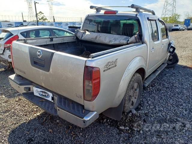 2010 NISSAN FRONTIER CD 