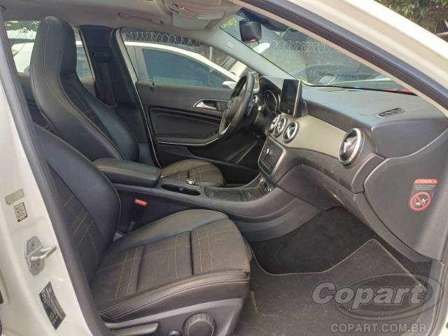 2016 MERCEDES BENZ GLA 