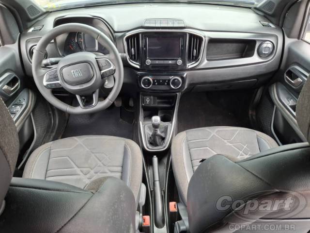 2025 FIAT STRADA CD 