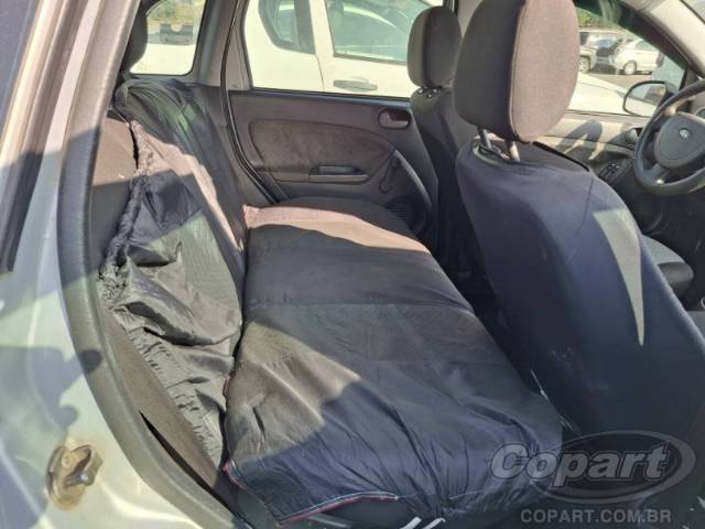 2011 FORD FIESTA 