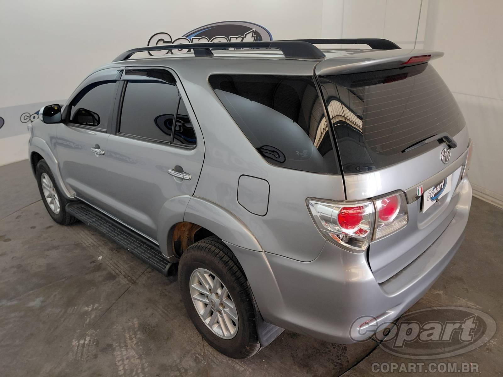 Foto 3: 2015 TOYOTA HILUX SW4