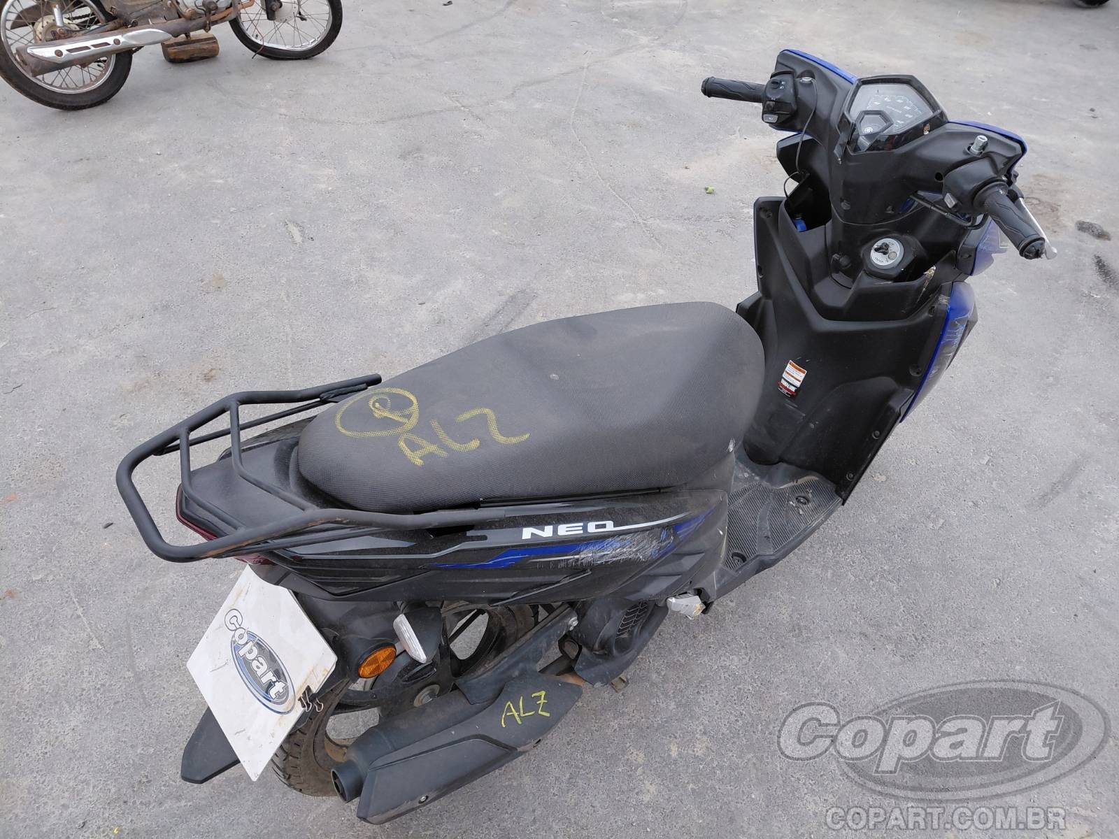 Foto 4: 2025 YAMAHA NEO