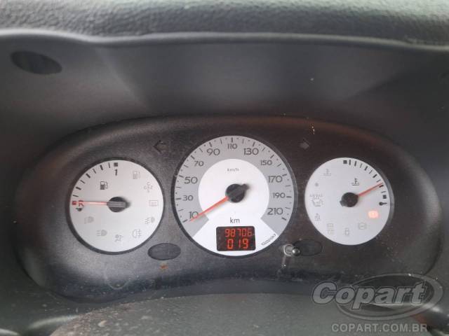 2010 RENAULT CLIO 