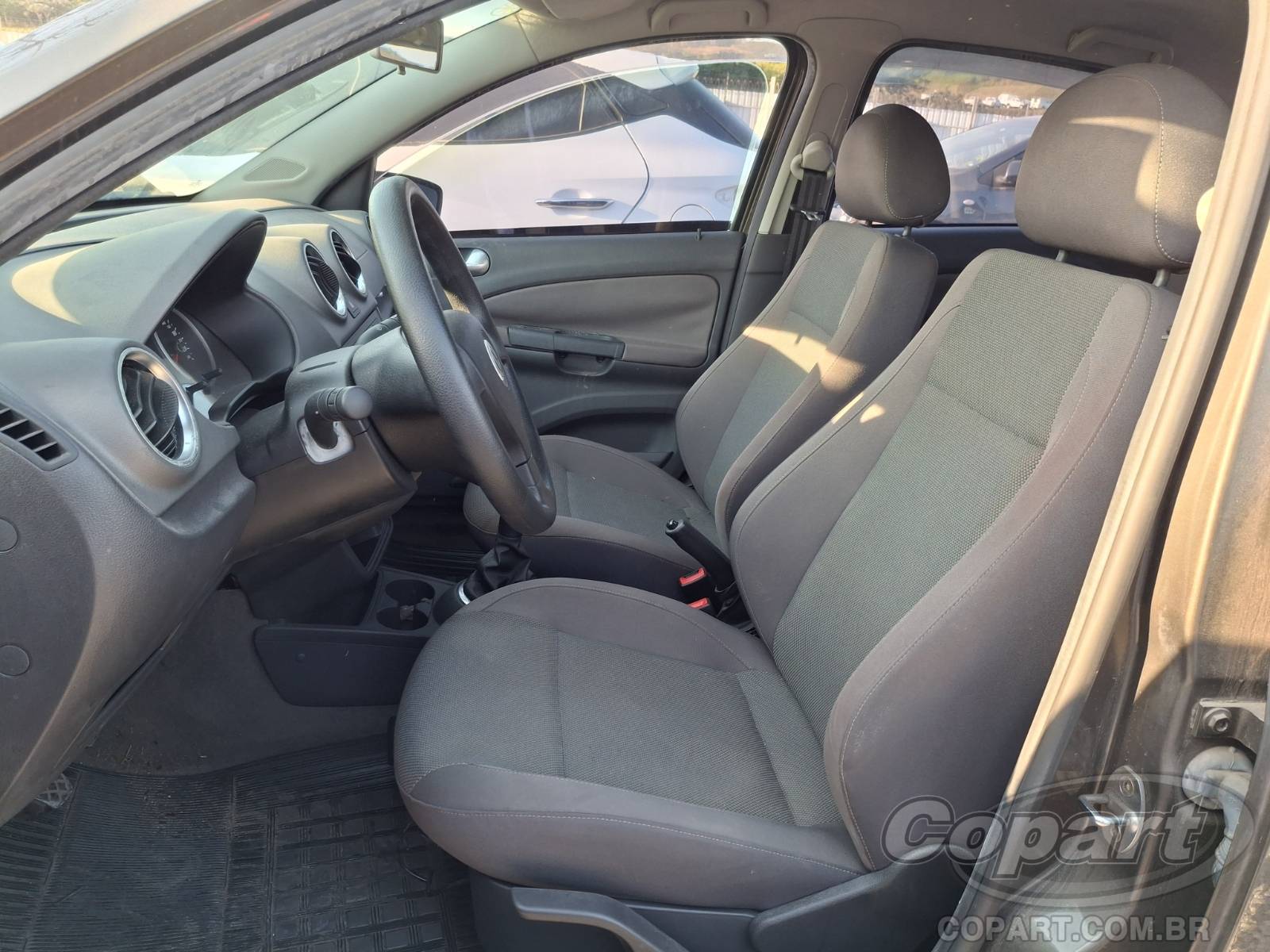 2009 VOLKSWAGEN VOYAGE — foto 5 de 15
