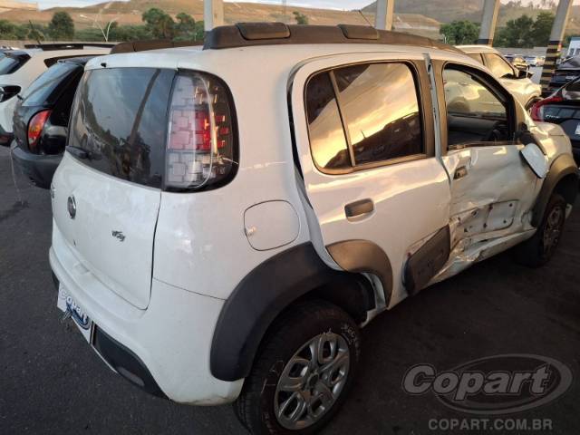 2017 FIAT UNO 