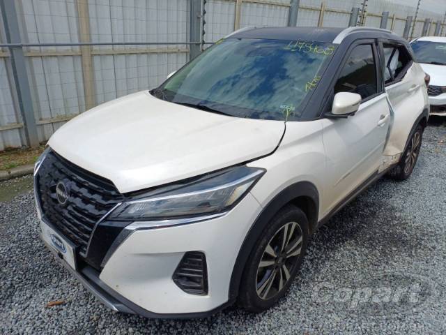 2023 NISSAN KICKS 