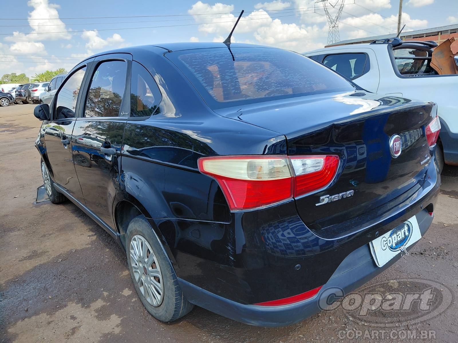 Foto 3: 2019 FIAT GRAND SIENA