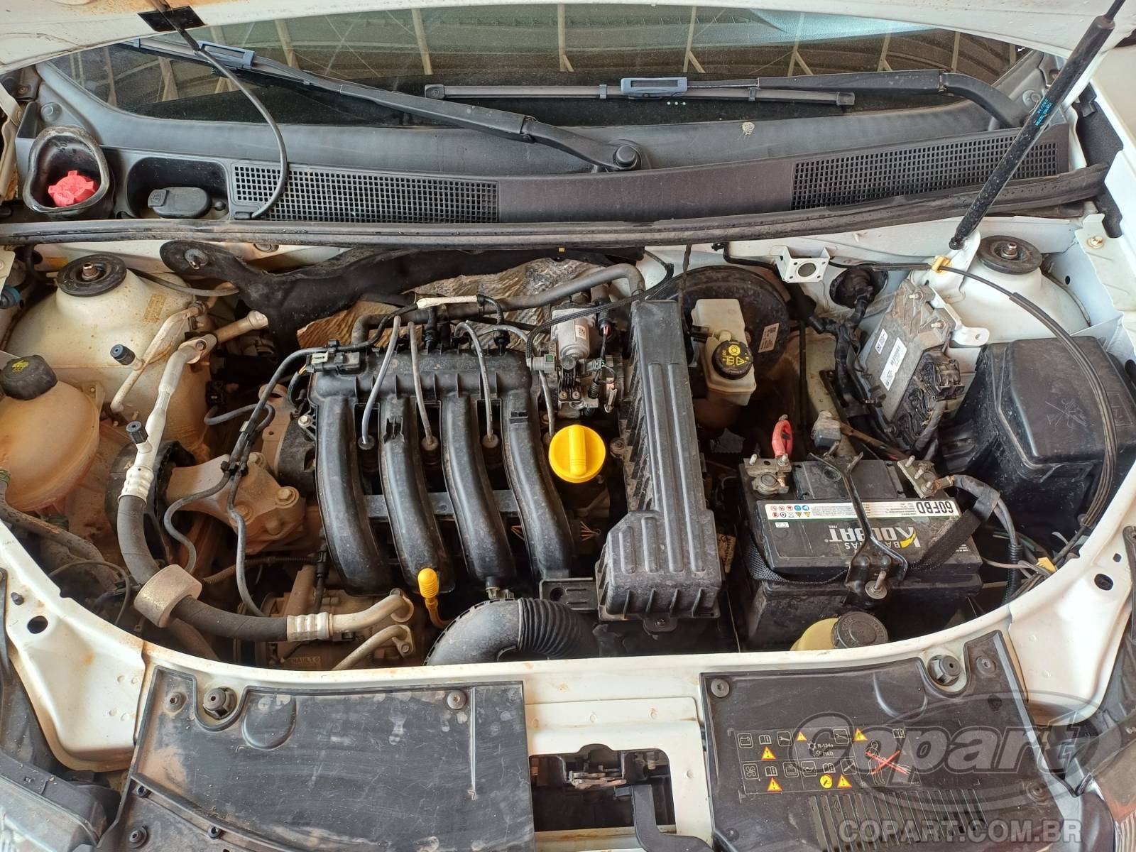Foto 7 de 10: 2016 RENAULT SANDERO