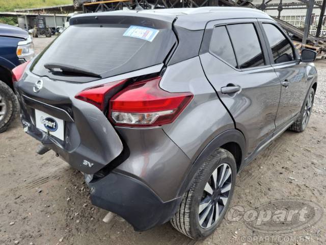 2020 NISSAN KICKS 