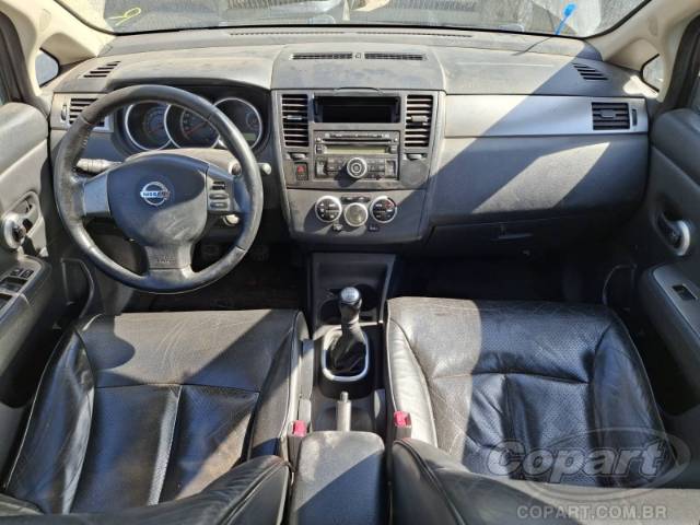 2010 NISSAN TIIDA 