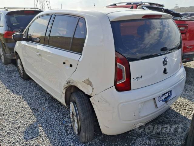2015 VOLKSWAGEN UP 