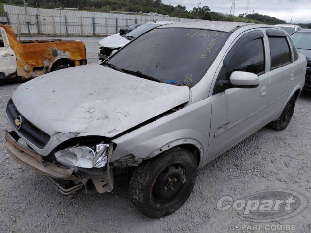 2003 CHEVROLET CORSA SEDAN 