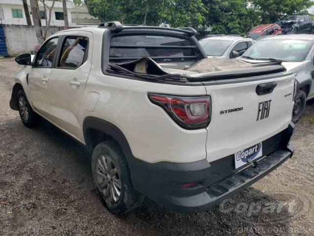2022 FIAT STRADA CD 