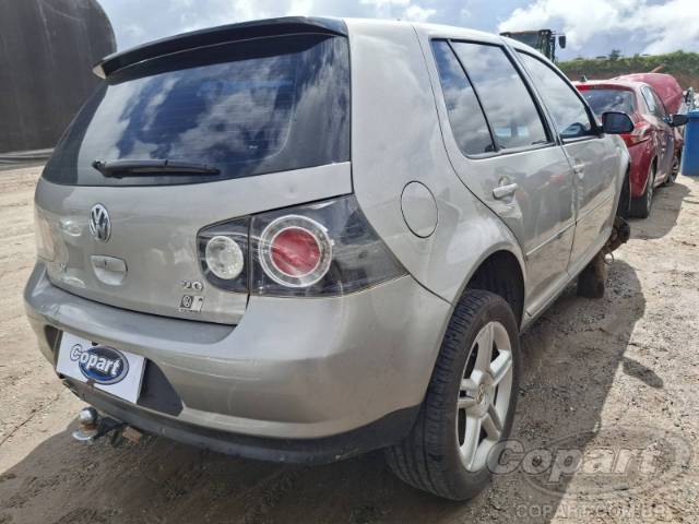 2011 VOLKSWAGEN GOLF 