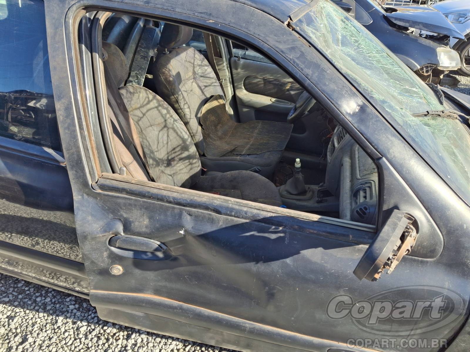 Foto 15 de 15: 2002 RENAULT CLIO
