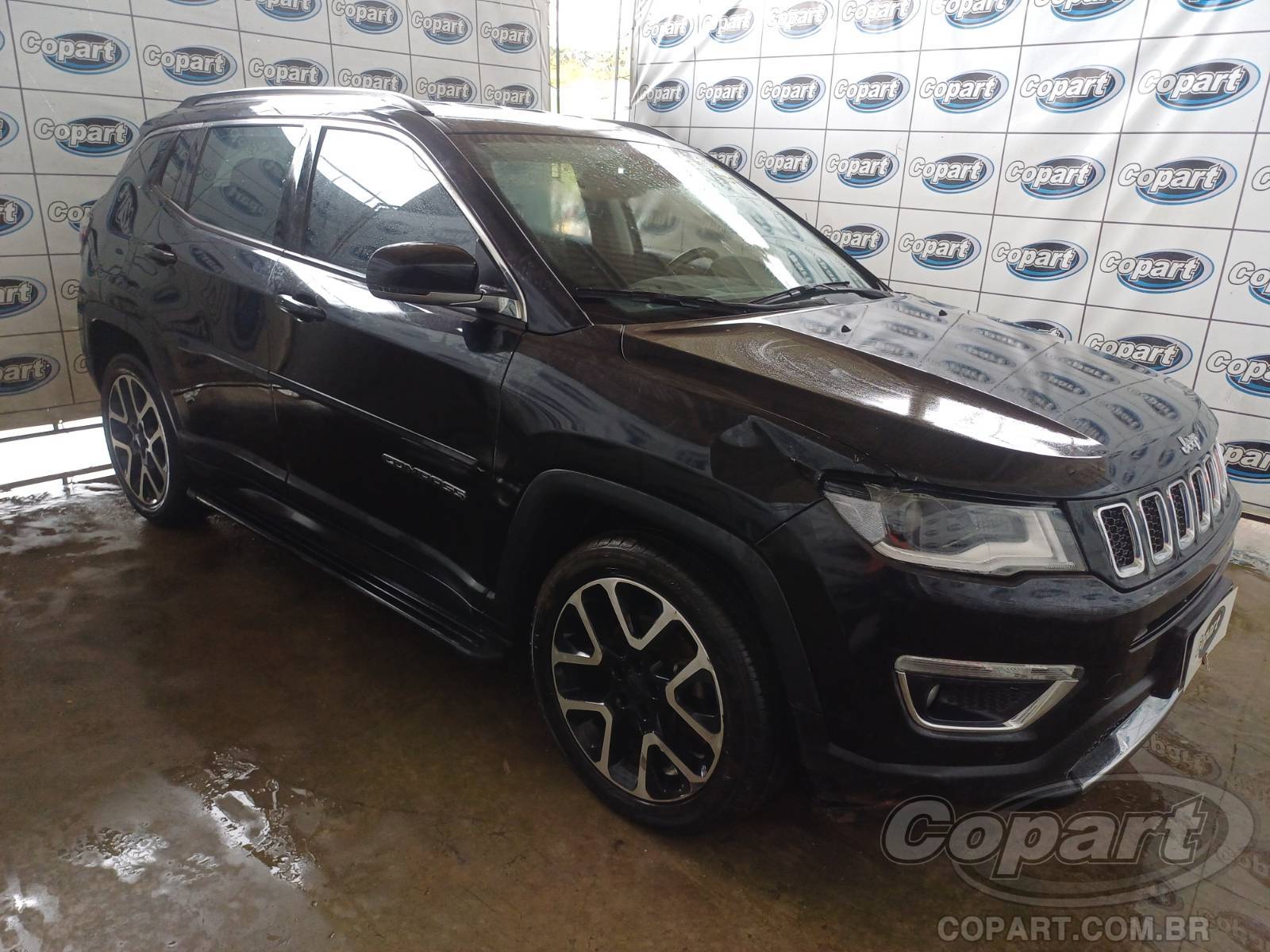 Veículo Fiat Compass JEEP COMPASS LIMITED HIGH TECH 2.0 16V TIGERSHARK 2021 2021 em leilão