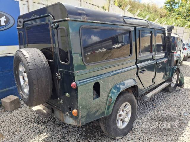 2004 LAND ROVER DEFENDER 