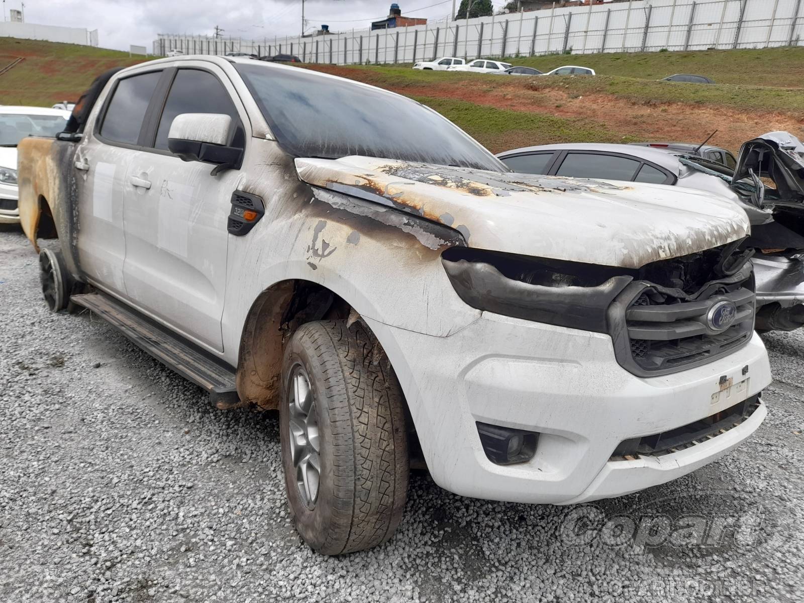 Veículo FORD Ranger Ford Ranger CD XLS 3.2 Duratorq TDCi 2023 Queimado Médio 2023 em leilão