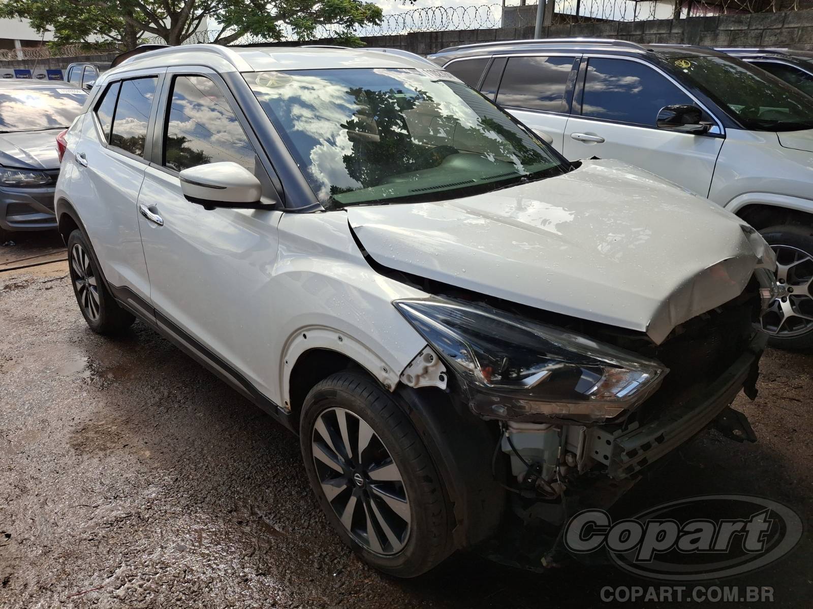 Veículo Nissan Kicks Nissan Kicks 2021 Recuperavel 2021 em leilão