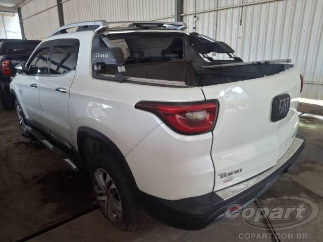 2023 FIAT TORO 