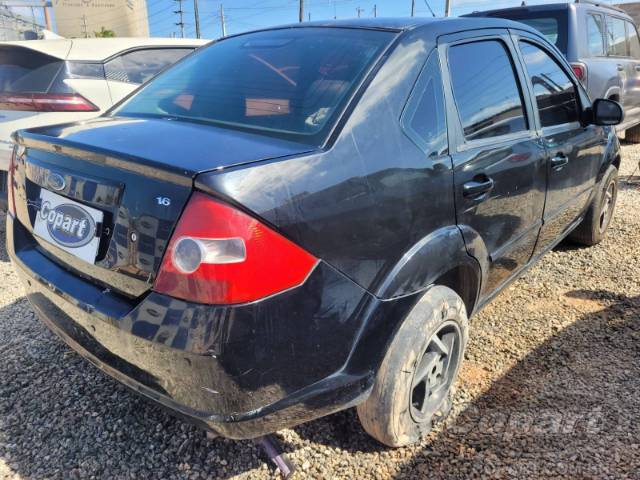 2009 FORD FIESTA SEDAN 