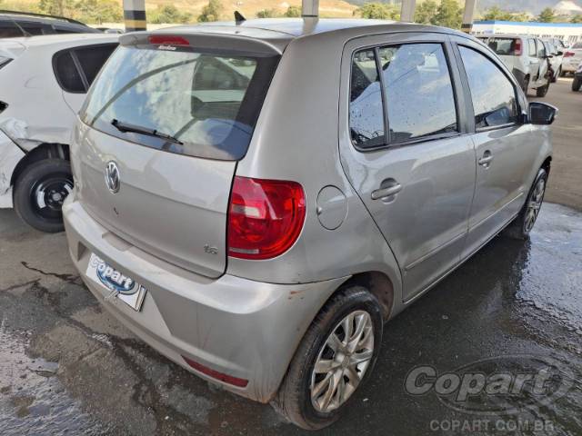 2013 VOLKSWAGEN FOX 
