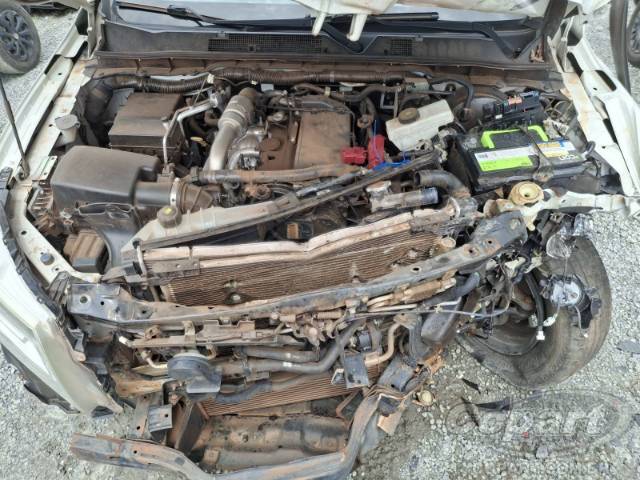 2021 NISSAN FRONTIER CD 