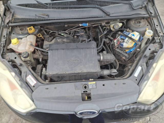 2011 FORD FIESTA SEDAN 