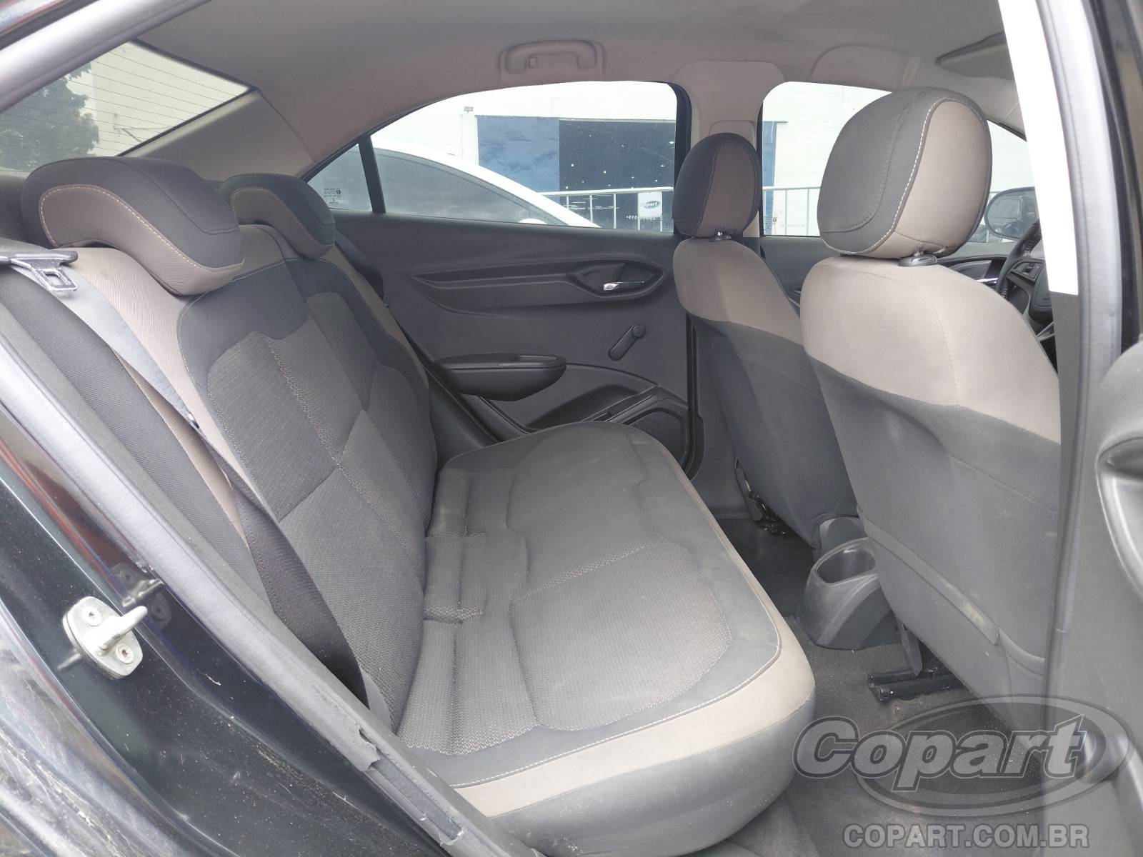 Foto 6 de 11: 2015 CHEVROLET PRISMA