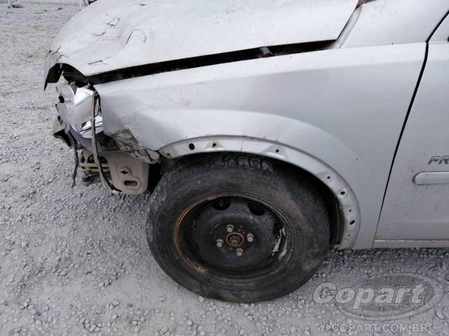 2003 CHEVROLET CORSA SEDAN 