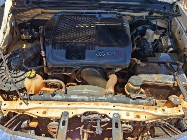 2015 TOYOTA HILUX CD 