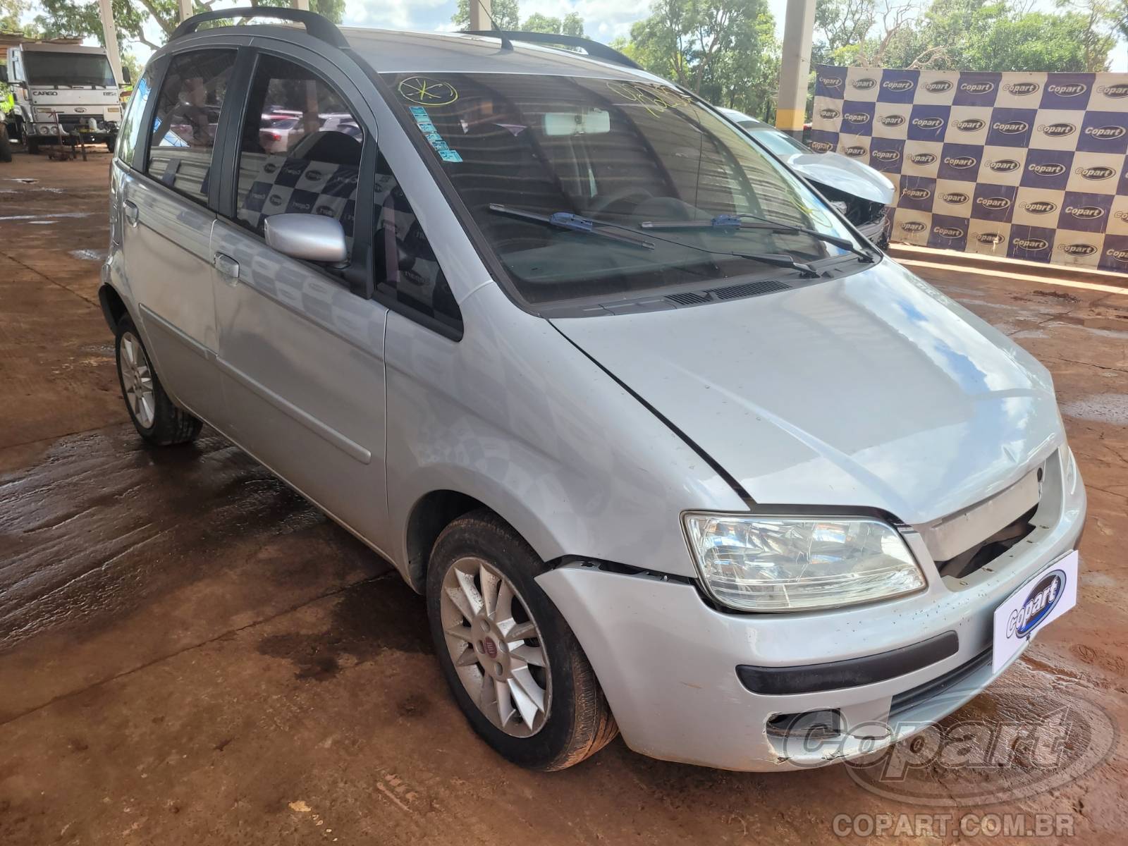 Veículo Fiat Idea Fiat Idea ELX Fire 1.4 2010 Médio Estado 2010 em leilão