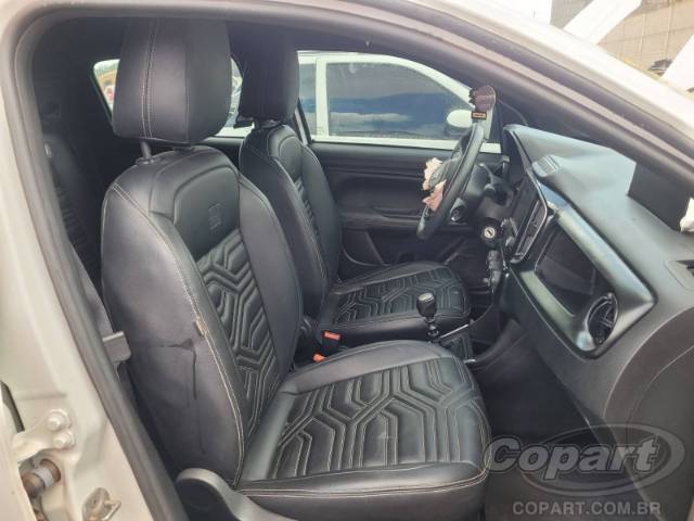2025 FIAT STRADA CD 
