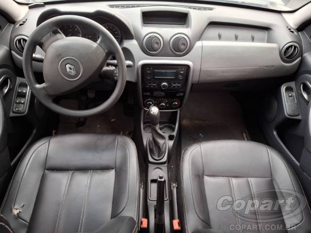 2015 RENAULT DUSTER 