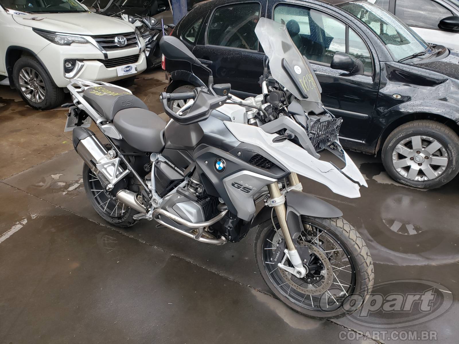 Veículo BMW R 1250 BMW R 1250 GS 2023 Gasolina 2023 em leilão