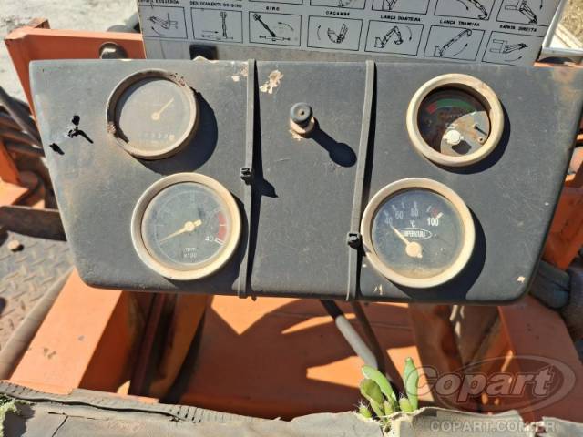 0 IMAP Implemento Rodoviário Escavador 