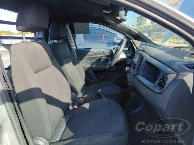 2022 FIAT STRADA 