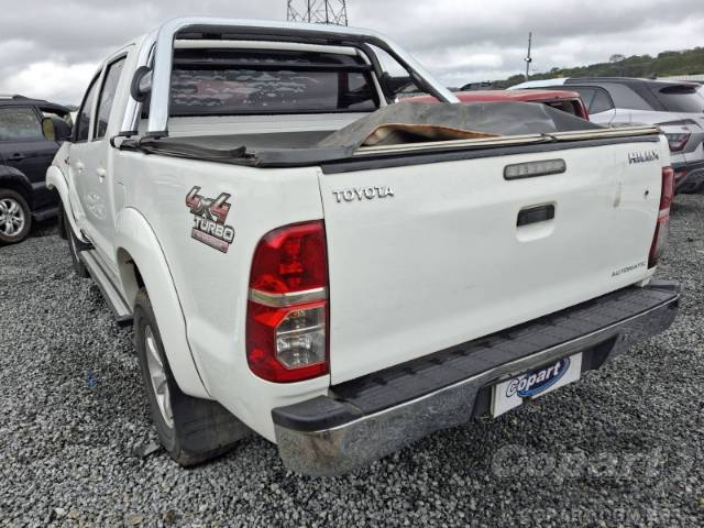 2013 TOYOTA HILUX CD 
