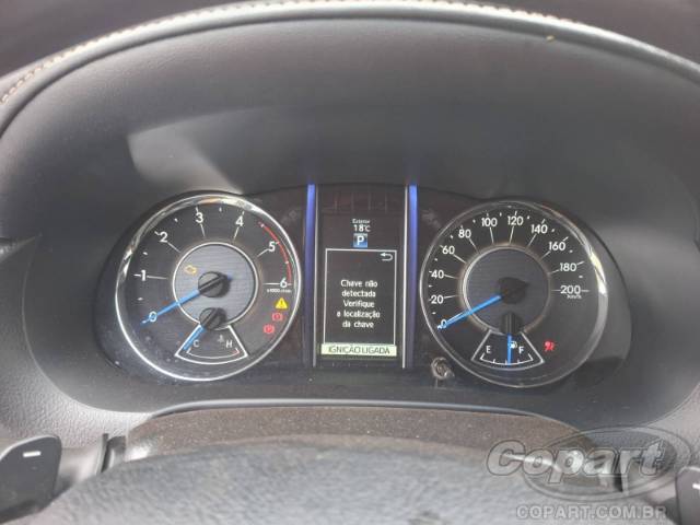 2017 TOYOTA HILUX SW4 