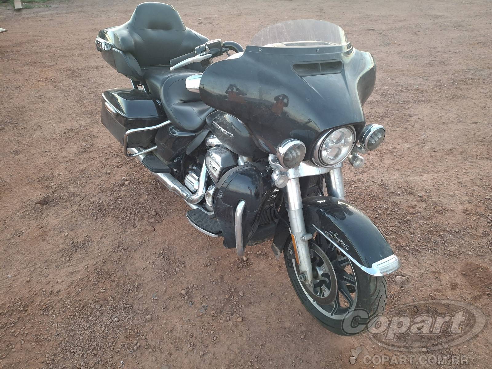 Harley-Davidson Touring FLHTK Electra Glide Ultra Limited 2017 Colisão Pequena Monta