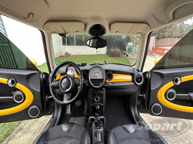 2012 MINI COOPER 